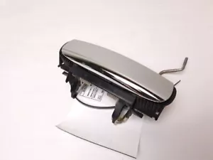 FRONT PASSENGER EXTERIOR DOOR HANDLE fits AUDI A3 2006 - 2013 - Picture 1 of 9