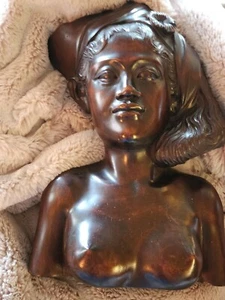 Hermoso busto de madera tallada de Bali - Imagen 1 de 10