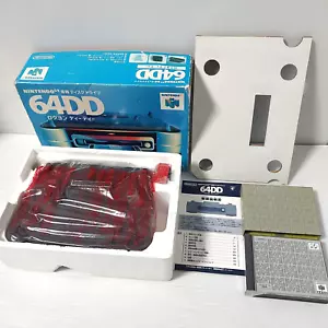 Nintendo 64DD Disk Drive System + kyojin no doshin raro #DJ10006292 importazione Giappone - Foto 1 di 19