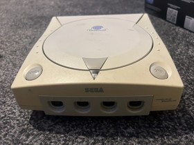 Dreamcast Console - Not Working - Spares or Repairs Only