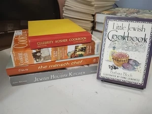 Jewish Cookbook Lot Of 5 The Mensch Chef Jewish Holiday Kitchen Celebrity Kosher - Bild 1 von 5