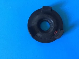 02 MERCEDES SLK230 REAR SUSPENSION SUPPORT MOUNT OEM 210 351 18 42 - Bild 1 von 7
