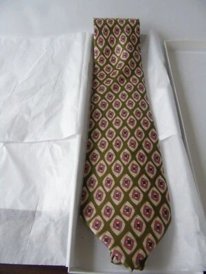 Винтажный мужской галстук OLIVER квадратный узор сделано в Италии все шелк новый без ярлыков - Изображение 1 из 4