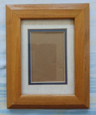 Light Wood Frame w/Glass for 5 x 7 Photos - Wall Mount or Free Standing - Image 1 of 2