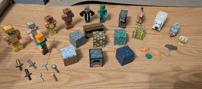 Minecraft Figures Bundle - Image 1 of 4