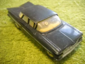 CORGI TOYS 223 Chevrolet Impala State Patrol (Anno 1959) - per RESTAURO/RICAMBI - Foto 1 di 10