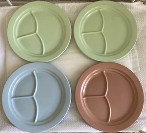 4 BOONTON Vintage Melamin Geteilte Teller 1-Blau 2-Neuwertig 1-Beige-y 9 1/4" Rund USA - Bild 1 von 7