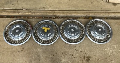1986-1988 OLDSMOBILE 98 14” WIRE HUBCAPS/WHEEL COVERS Set Of 4 OEM 1986-1988 - Image 1 of 4
