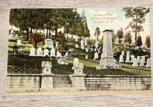 AL27 Postcard Soldiers Plot Hudson Cemetery Hudson NY Columbia County - Picture 1 of 4