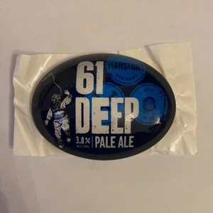 Marston's 61 Deep Oval Fisheye Badge, Beer Pump, Font, Mancave, Pub, Bar, Lager - Foto 1 di 1