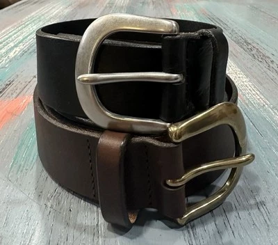 (2) Cinturones de cuero genuino Eddie Bauer uno marrón uno negro - ¡¡¡Grandes cinturones!!! Talla S Foto 1 de 4