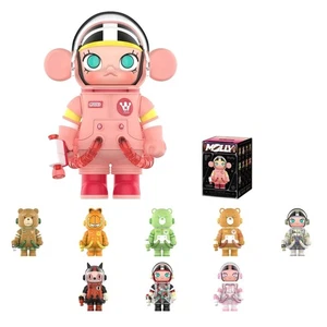 Random Design Molly Collectible Figure - MEGA Space 100% Series 3 Blind Box Toy - Picture 1 of 9