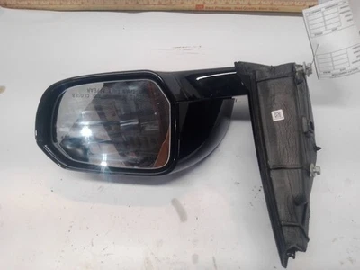 Passenger Right Side View Mirror from 2019 Chevrolet Volt 11990560 - Image 1 of 4
