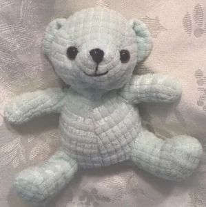 Oso de peluche de 5” verde menta Walmart ojos negros mini lazo satinado animal de peluche - Imagen 1 de 3