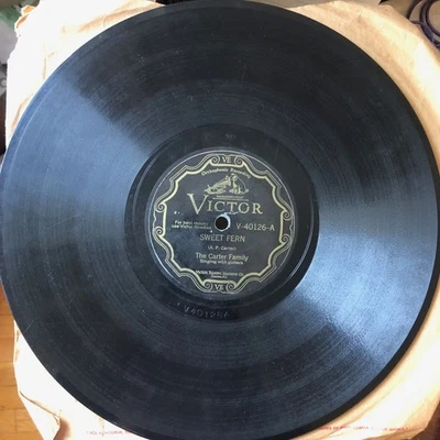 CARTER FAMILY ~ VICTOR 40126 ~ Sweet Fern / Lulu Wall - prewar country 78rpm Foto 1 de 2