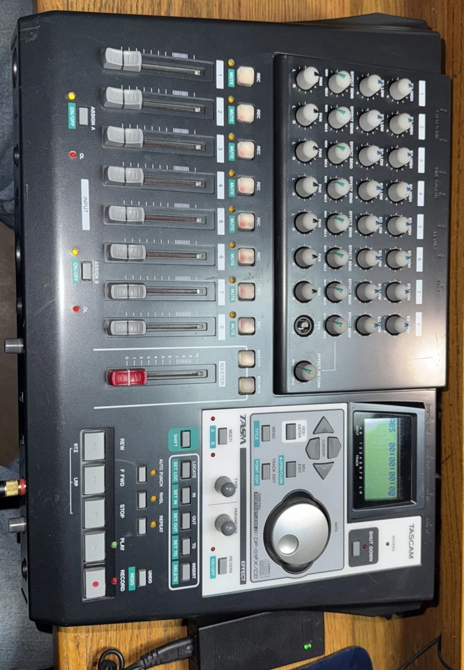 TASCAM DP01FXCD Portastudio Digital Hard Disk Recorder With FX And CD - Image 1 of 4