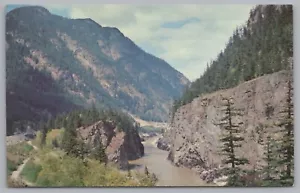 The Fraser, River Of Many Faces, British Columbia, Canada, Vintage Post Card - Picture 1 of 2