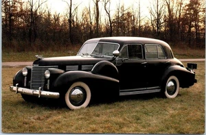 1938 Cadillac 60 Special, Automotive & Culture Detroit Institute of Art Postcard - Picture 1 of 2