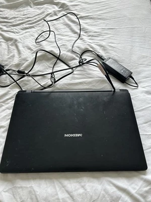 Medion Akoya E6239 - Intel Celeron - 500GB HDD - Windows 10 - Notebook - Image 1 of 3