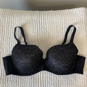 Torrid Underwire Bra Women's 40C Black Lace Sexy T Shirt Bra - Picture 1 of 9