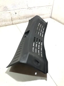CHRYSLER YPSILON 2011 MK3 BLOQUEO PUERTA TRASERA MOLDURA PANEL UMBRAL CUBIERTA 735486205/2011-ON - Imagen 1 de 6