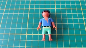 Personnage enfant référence 30102790 pièce détachée Playmobil #D09 - Picture 1 of 2