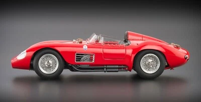 Maserati 300S Sports Car 1956  |  1:18 scale  |  CMC M-105 - Image 1 of 4