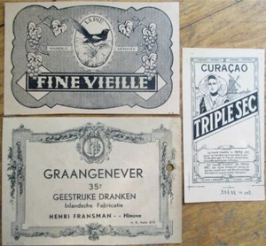 DREI Druckersicher 1930er Flaschenetiketten - Curaco Triple Sec mit Niederländerin - Bild 1 von 1