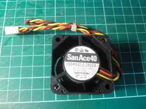 109P0412J3013  SanAce40 4028 Server FAN 12V 3pin (30cm) 40x40x28mm SANYO DENKI - Picture 1 of 3