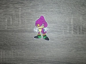 Parche bordado de hierro de Espio The Chameleon Sonic Character 2" x 2,75" - Imagen 1 de 2