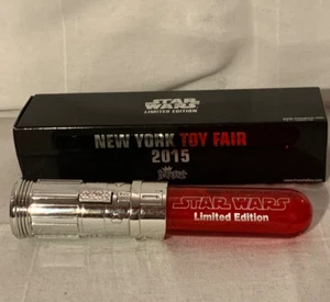 Star Wars 2015 NY Toy Fair Imperial Red Bubble Darth Vader Lichtschwert $30 OBO!ch - Bild 1 von 6