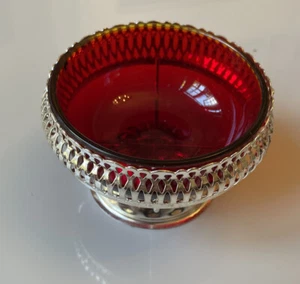 Vintage Queen Anne Mayell Red Glass Sugar Jam Bowl In Stand. Boxed 70/6310. - Picture 1 of 4