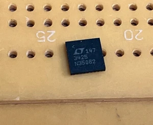 3A Max LTC3425EUH Adjustable Step Up Boost Switching Converter 32-Pin QFN SMD  - Bild 1 von 2