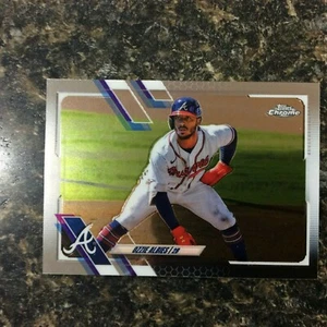 2021 Topps Chrome #24 Ozzie Albies Atlanta Braves - Bild 1 von 2