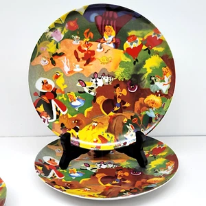 Disney China Alice In Wonderland Salad Plates 8 1/4" Set of 2 Excellent - Picture 1 of 10