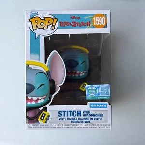 Stitch With Headphones #1590 9500 Limited - Picture 1 of 5