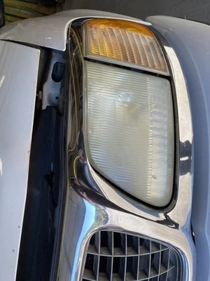 Driver Headlight Heritage Fits 97-04 FORD F150 PICKUP 1854599 - Image 1 of 4