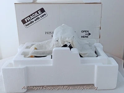 1925 FORD MODEL T RUNABOUT "FIRST" PICKUP - DANBURY MINT - SCALE 1:24 - Immagine 1 di 4