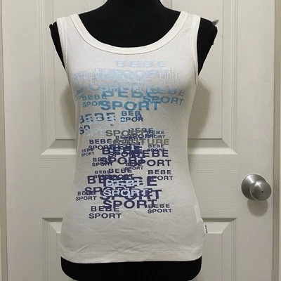 Camiseta sin mangas Bebe Sport acanalada vintage blanca azul con logotipo nueva con etiquetas hecha en EE. UU. ajuste pequeño mediano Foto 1 de 4