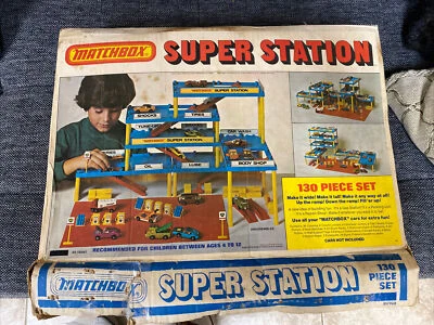 Vintage MATCHBOX SUPER STATION 130 Piece set Gas Station Parking Lot Shop USA - Image 1 of 4