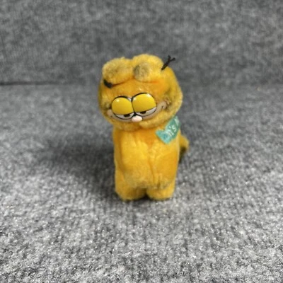 Garfield 1981 Vintage Dakin Stuffed Animal Plush Toy 3.5" It's Not My Job Sash - Image 1 of 4