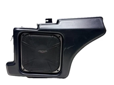 06-10 DODGE CHARGER CHALLENGER CHRYSLER 300 KICKER TRUNK MOUNTED SUBWOOFER J455 - Image 1 of 4