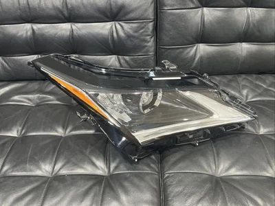 Faro LED pasajero derecho OEM 2016-2019 Lexus RX350/RX450H; 81140-48E01 Foto 1 de 4