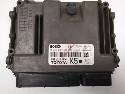 TOYOTA YARIS 2016 UNIDAD DE CONTROL DEL MOTOR ECU 0281031803 89661-0DK50 / 13746318 - Imagen 1 de 4