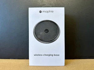 mophie 7.5W Wireless Charging Base, HL812ZM/A, 5W-10W Output Range Qi-Compatible - Picture 1 of 11
