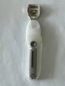 Tweezerman Safety Slide Callus Shaver and Rasp # 5055-R New No Box Free Ship - Picture 1 of 6