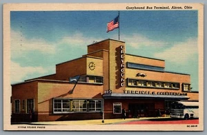 Postcard Akron OH c1950 Greyhound Bus Terminal & Cafeteria - Picture 1 of 2