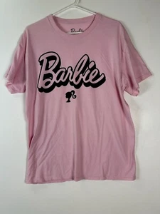 2022 Barbie T-Shirt Women Size Large Pink With Barbie Silhouette ￼ - Picture 1 of 6