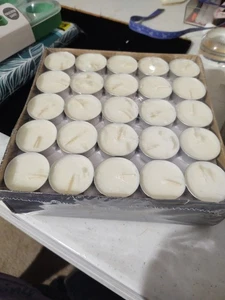 Amari Unscented Tea Lights 100 Candles White  1-2hr Burning - Picture 1 of 3