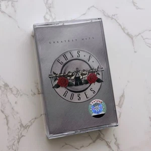 Guns N' Roses Greatest Hits- Brand new unopened vintage music cassette - Picture 1 of 2